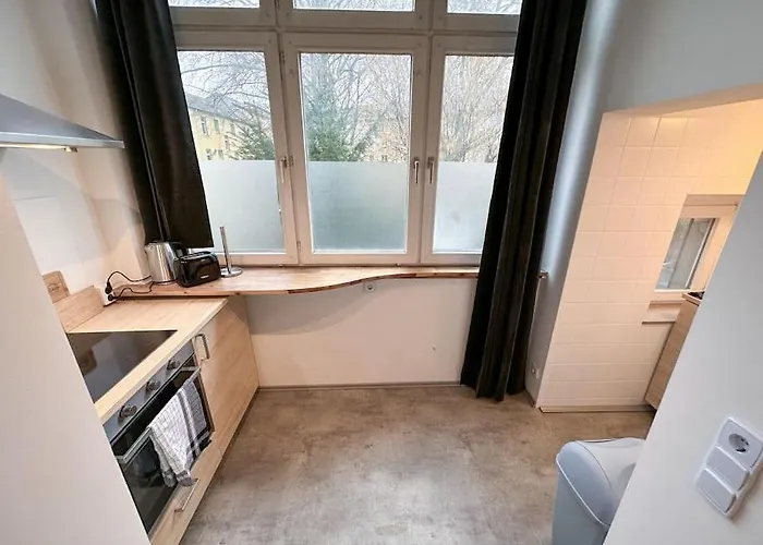 Modern Apt. -with 2 Tv, Netflix And Work Desk * Essen